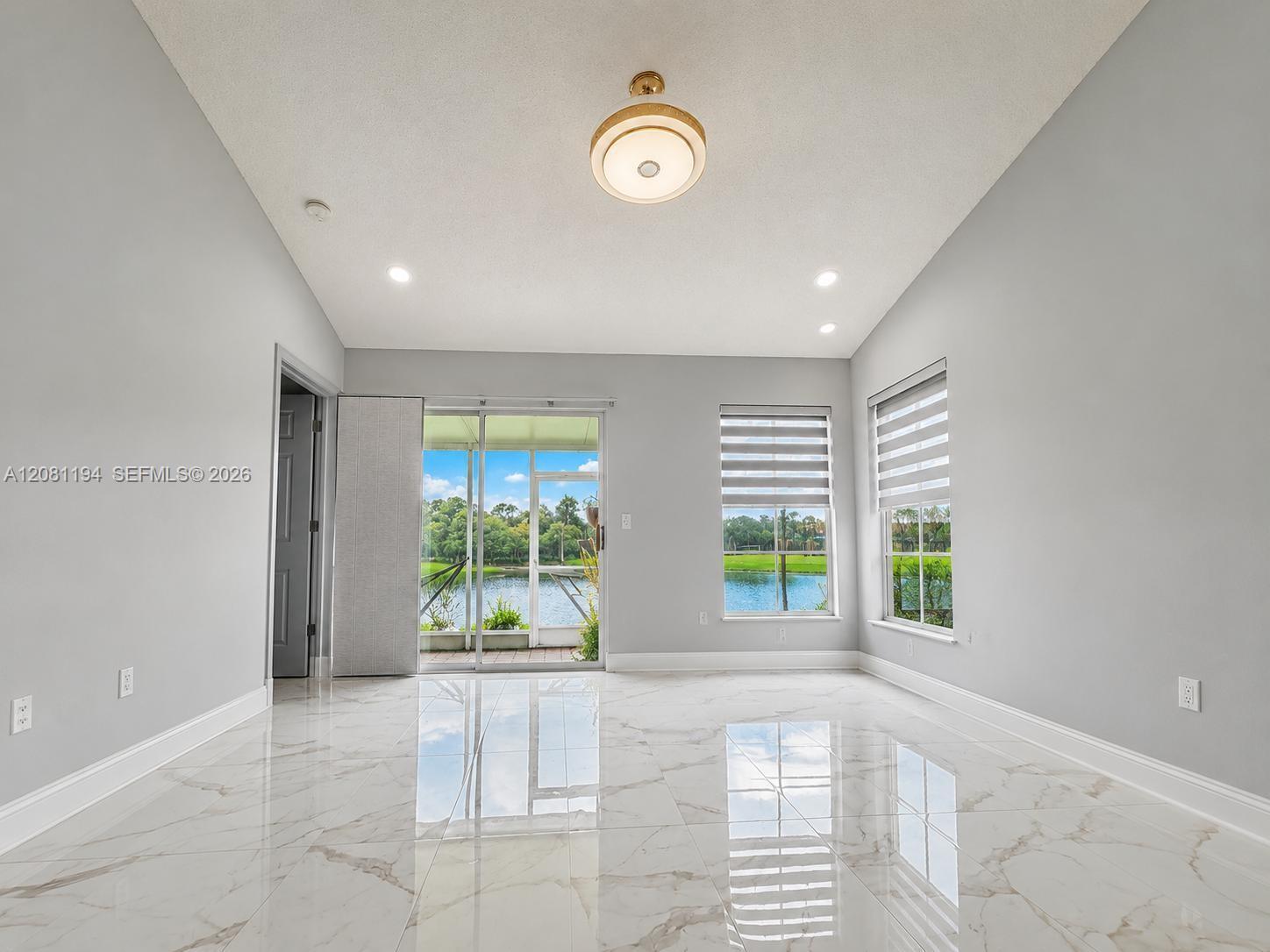 6100 Bear Creek Ct, Lake Worth FL 33467 photo 2