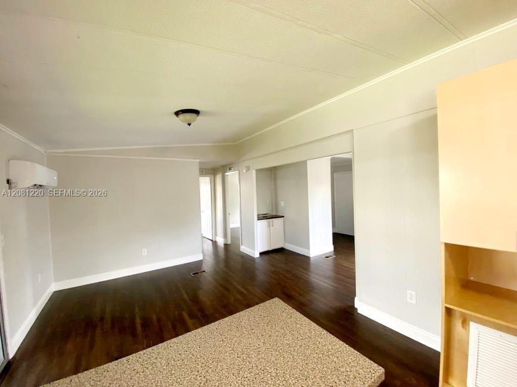 710 NW 219th Ave, Pembroke Pines FL 33029 photo 5