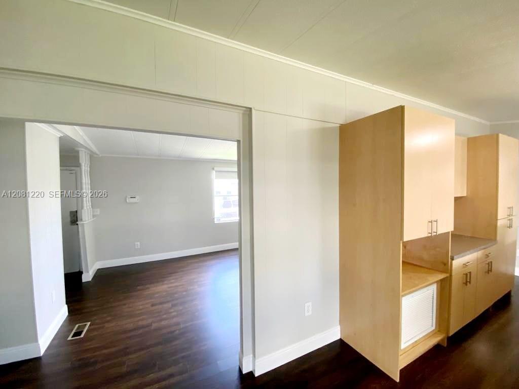 710 NW 219th Ave, Pembroke Pines FL 33029 photo 4