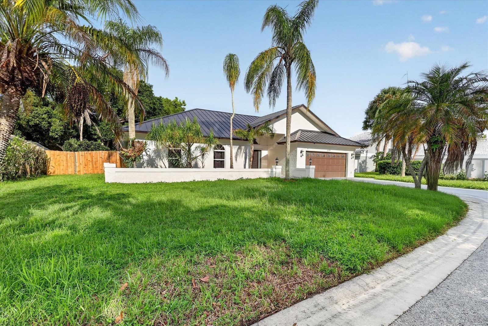 3230 Alexander Court, Palm City FL 34990 photo 2