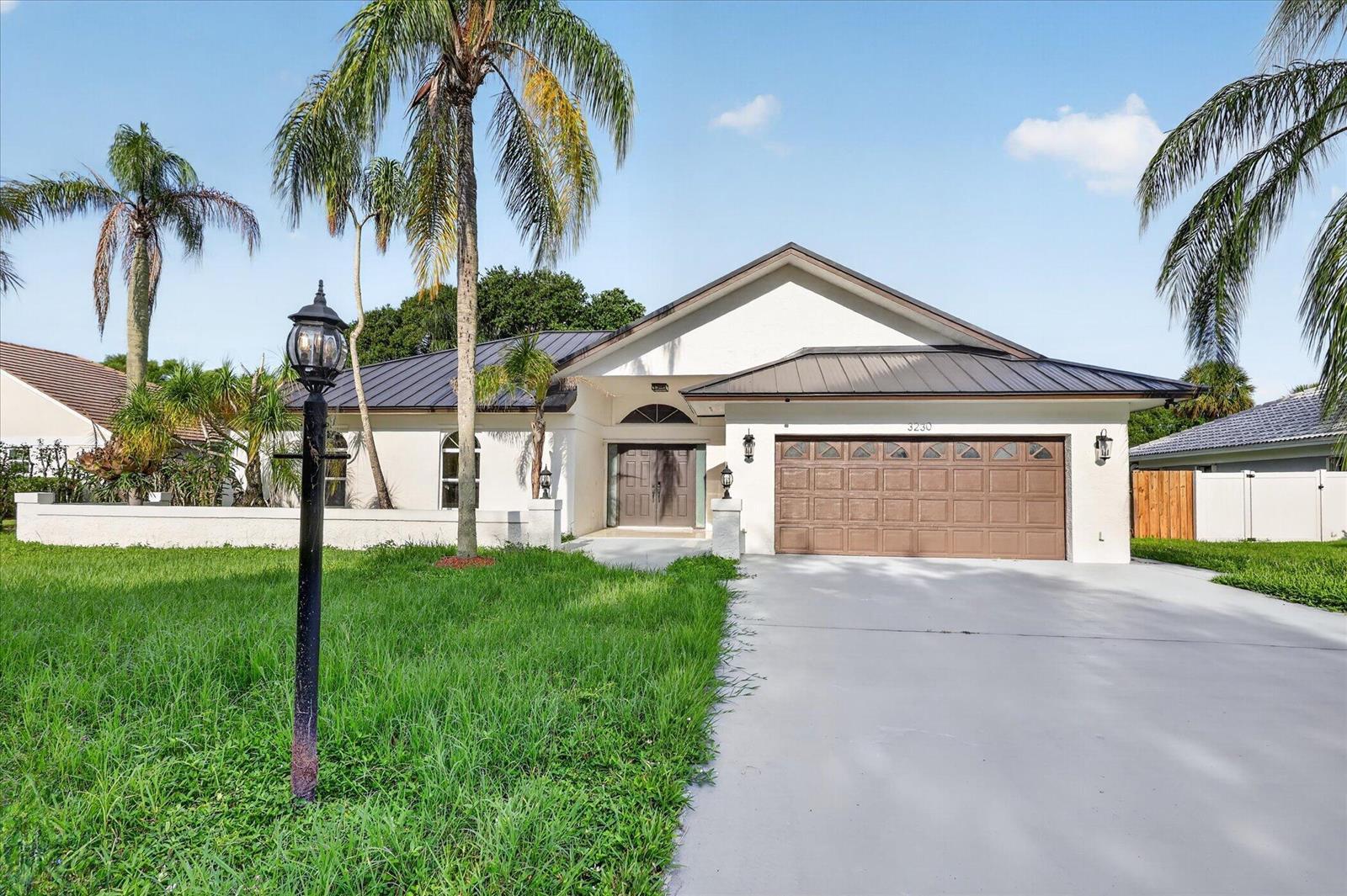 3230 Alexander Court, Palm City FL 34990 photo 4