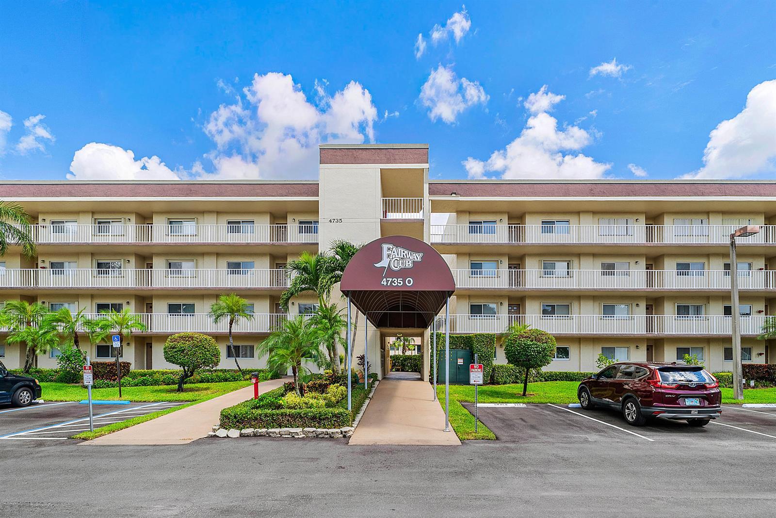 4735 LUCERNE LAKES Boulevard E # 402, Lake Worth FL 33467 photo 2