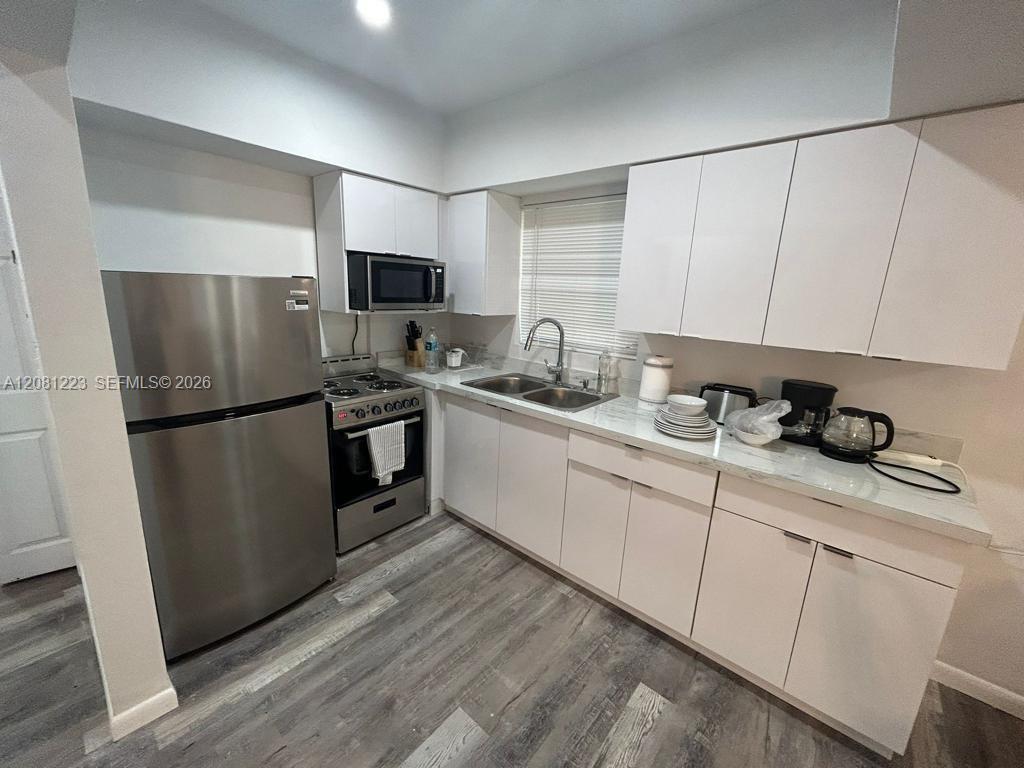 2655 SW 24th Ave # 4, Miami FL 33133 photo 2