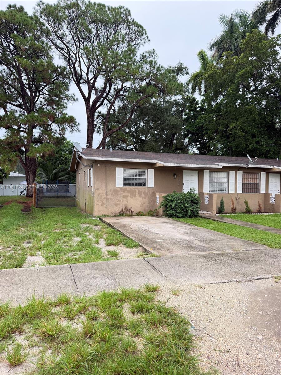 15813 NW 38th Ct # 15813, Miami Gardens FL 33054