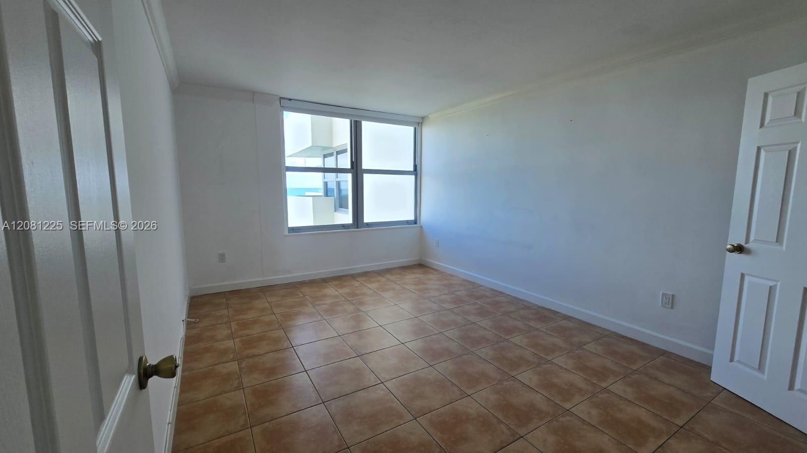 2899 Collins Ave # 1005, Miami Beach FL 33140 photo 3