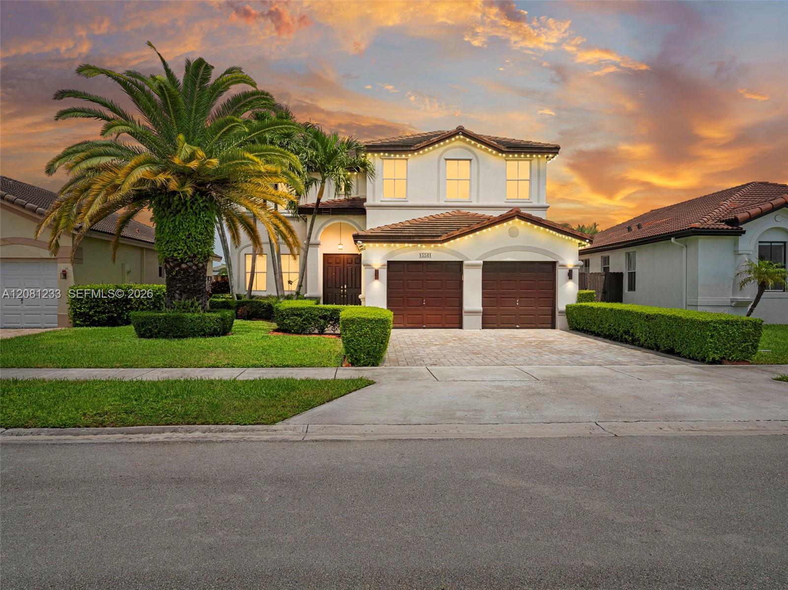 15541 SW 21st Ter, Miami FL 33185