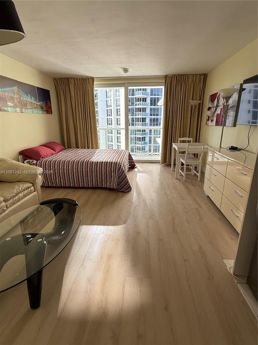 19201 Collins Ave # 717, Sunny Isles Beach FL 33160 photo 3