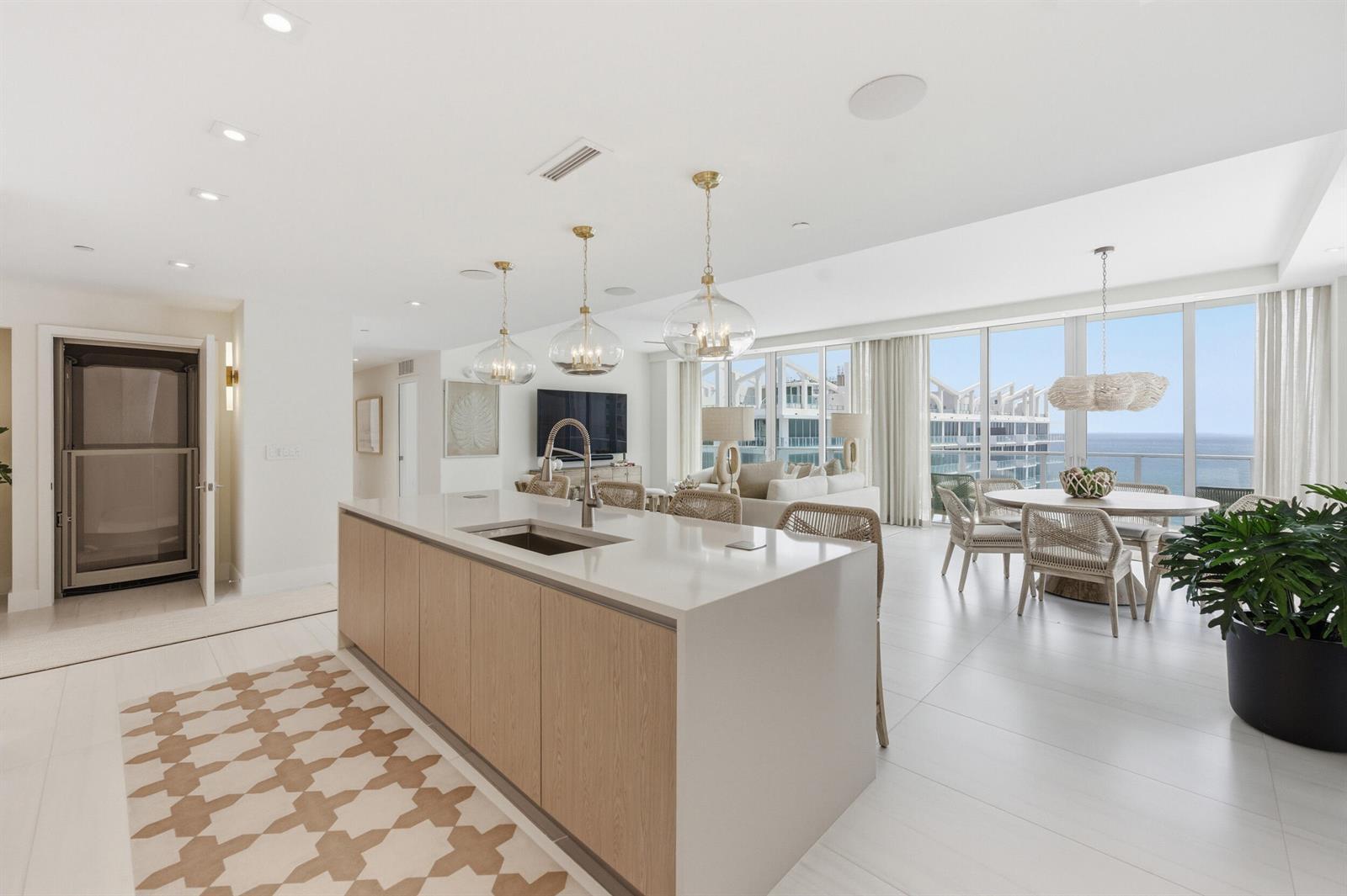 3100 N OCEAN Drive, Singer Island FL 33404 photo 5