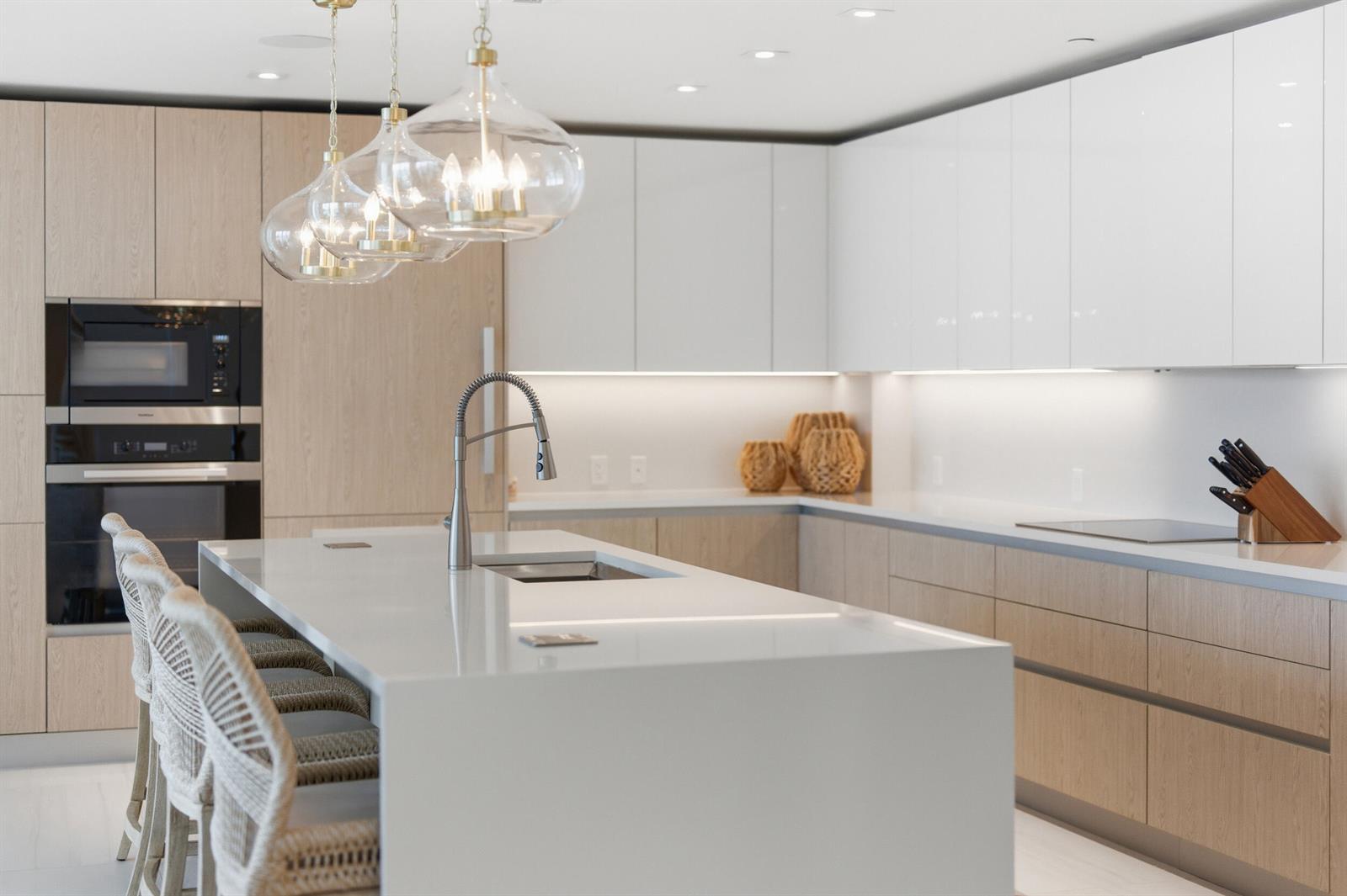 3100 N OCEAN Drive, Singer Island FL 33404 photo 4