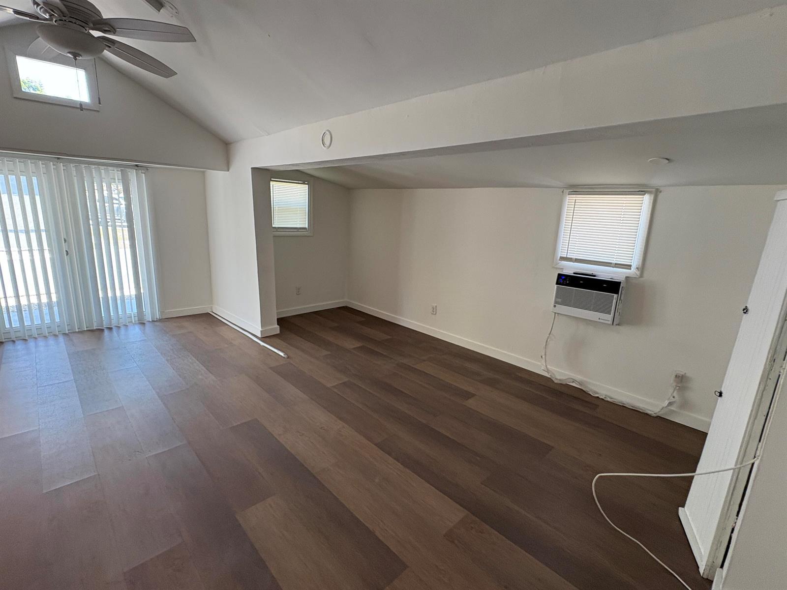 1912 ARTHUR Street # C, Hollywood FL 33020