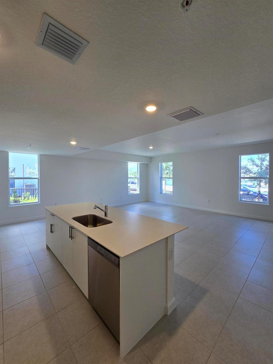 15671 SW 280th Street UNIT 9, Homestead FL 33032 photo 3