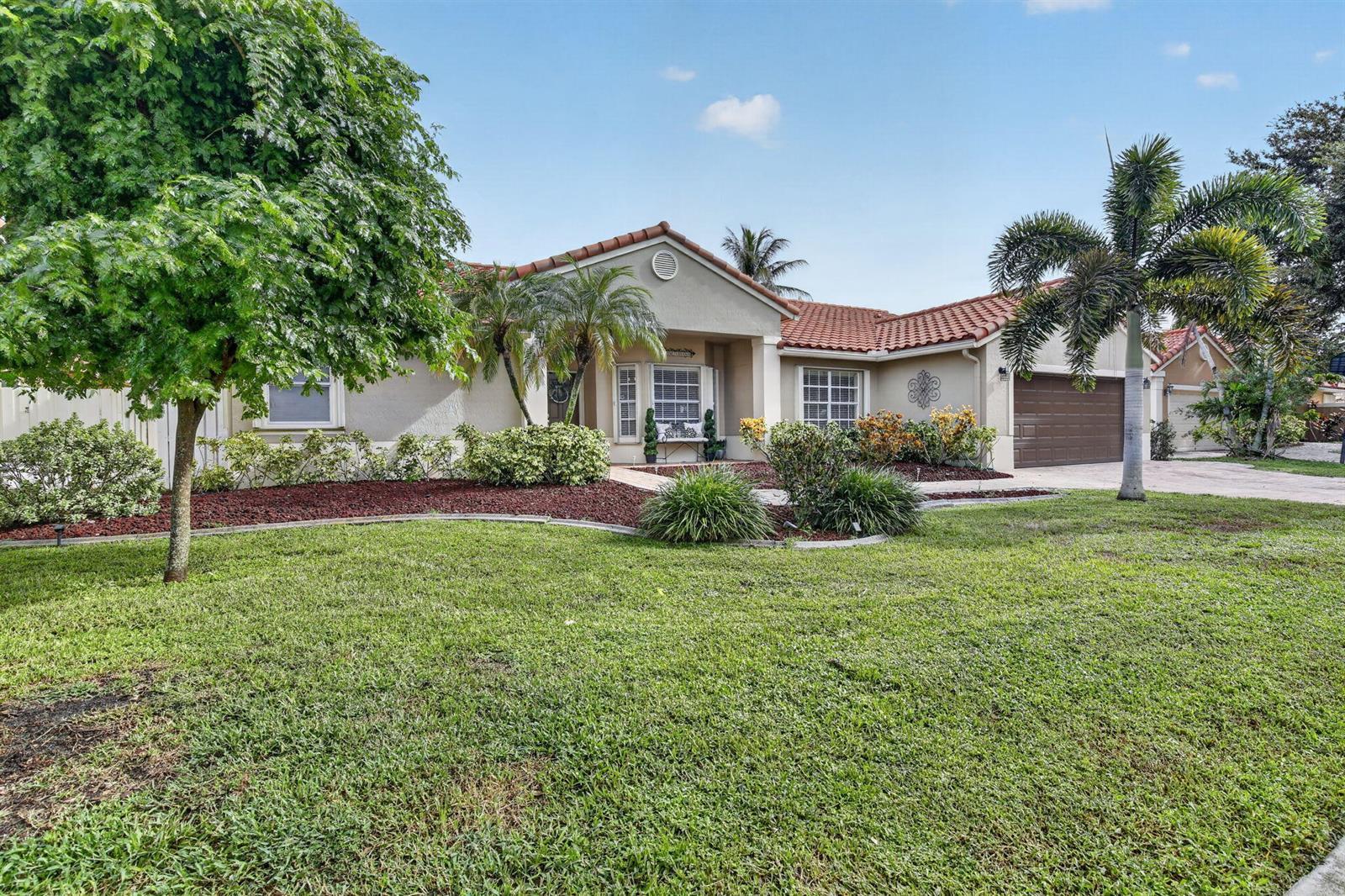 13174 NW 11TH Place, Sunrise FL 33323 photo 2