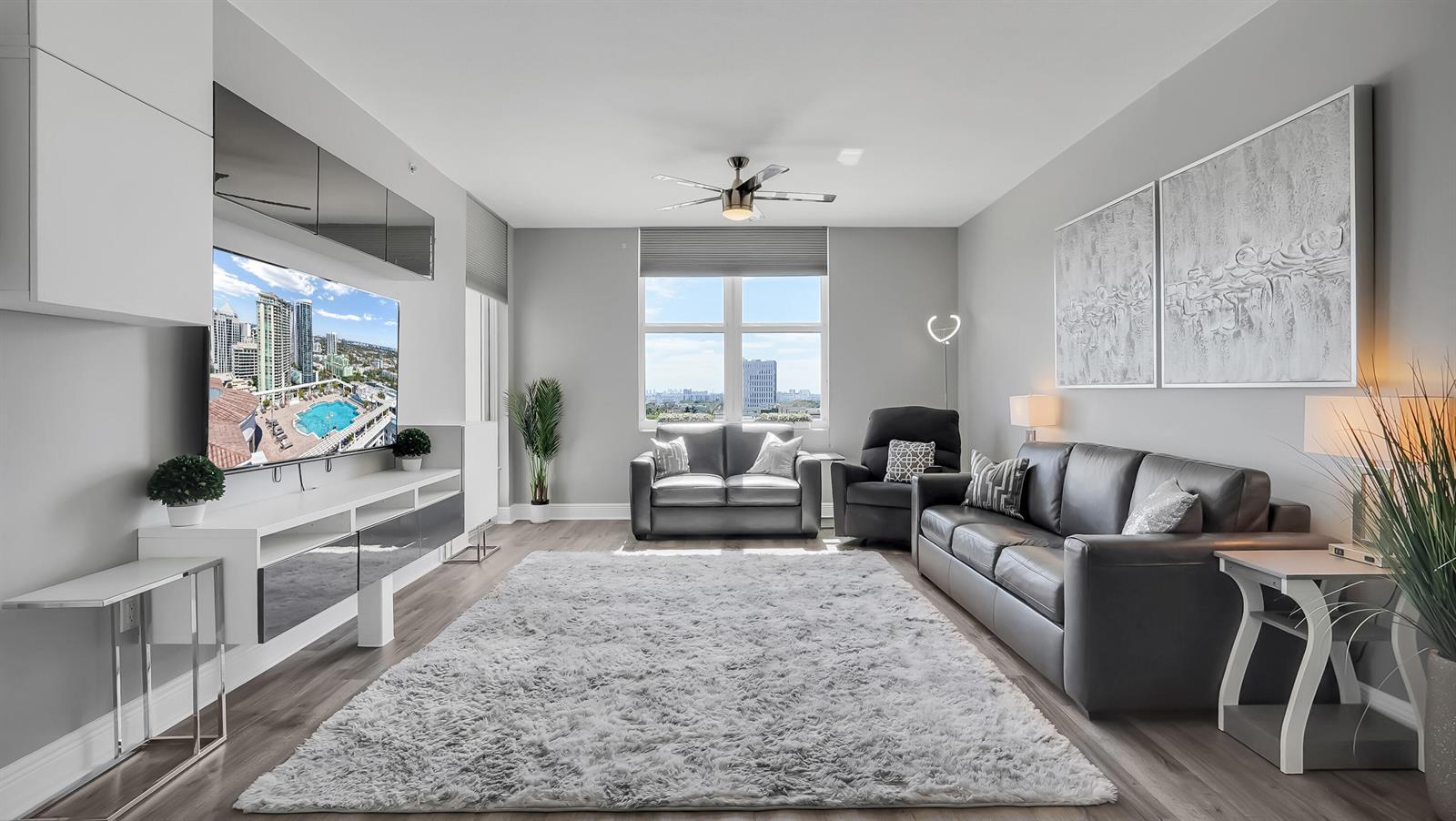 511 SE 5th Avenue # 908, Fort Lauderdale FL 33301 photo 3