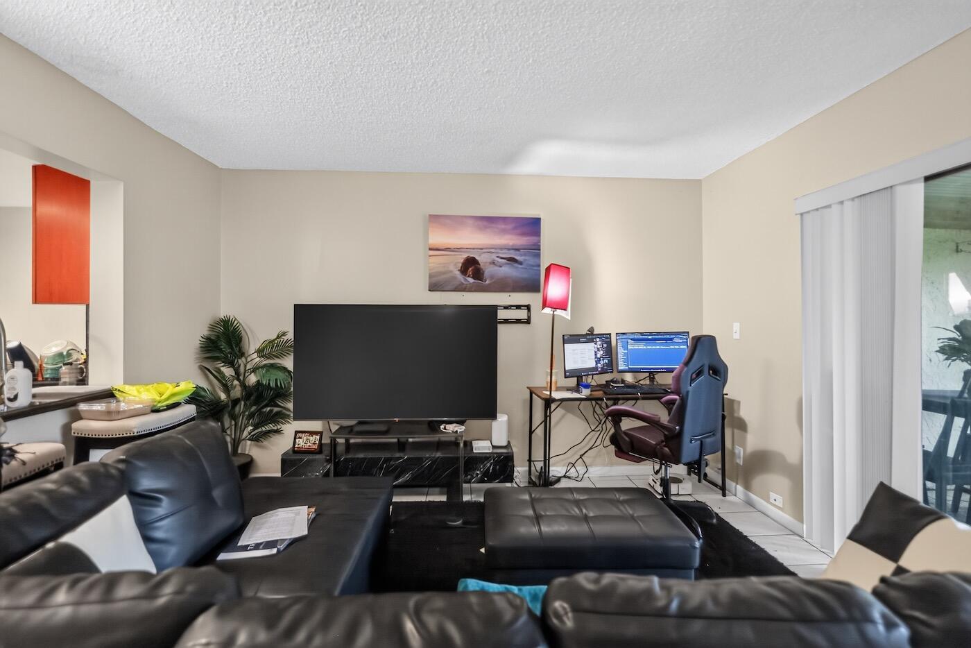 3254 N PINE ISLAND Road, Sunrise FL 33351 photo 2