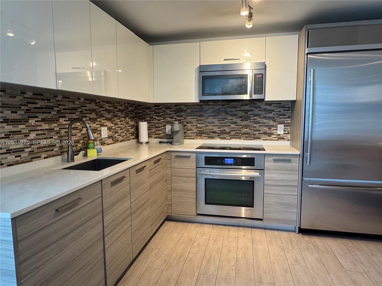1300 Brickell Bay Dr # 2610, Miami FL 33131 photo 4