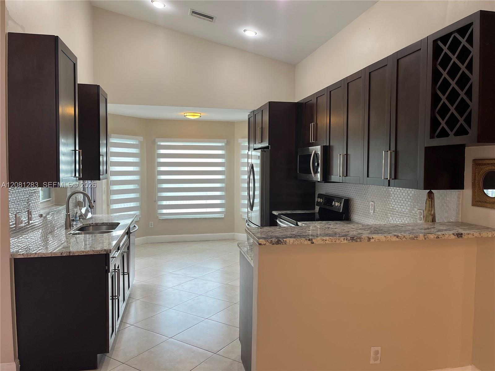 248 NW 47th Ave, Deerfield Beach FL 33442 photo 3