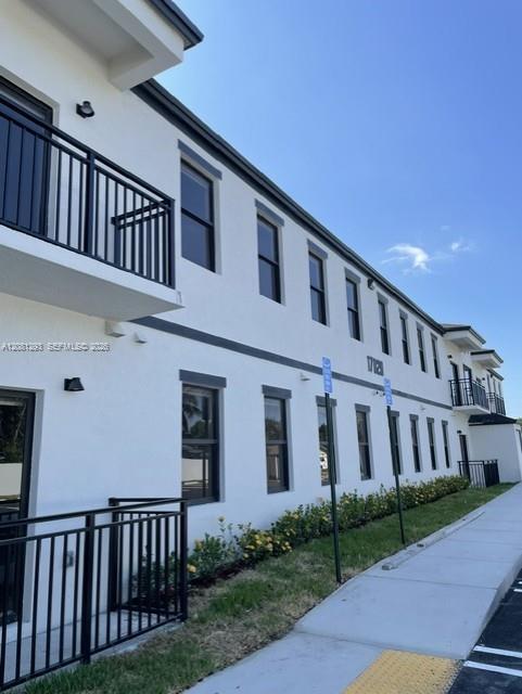 17020 SW 104th Ave # 203, Miami FL 33157 photo 2