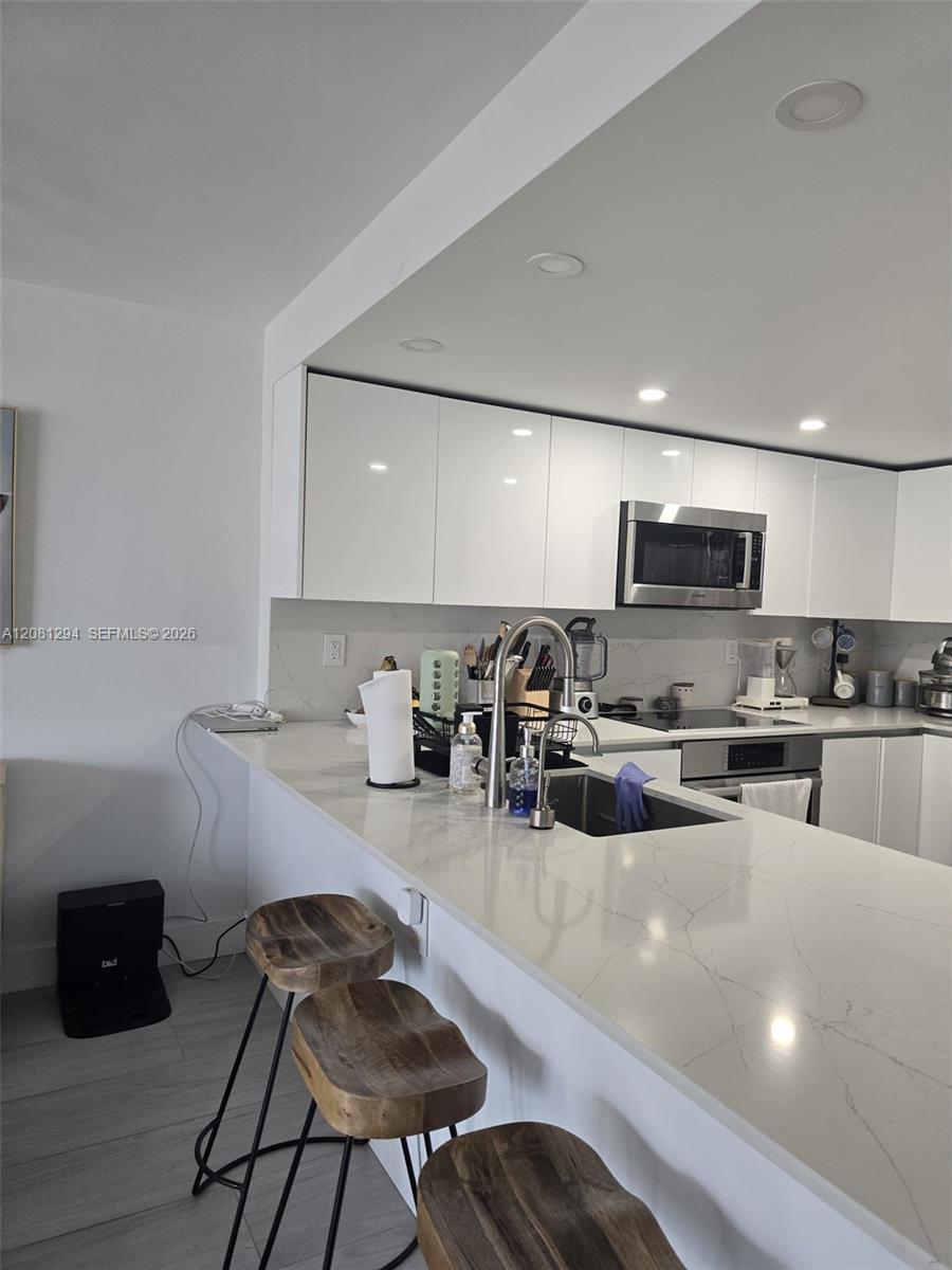 1901 Brickell Ave # B2110, Miami FL 33129 photo 4