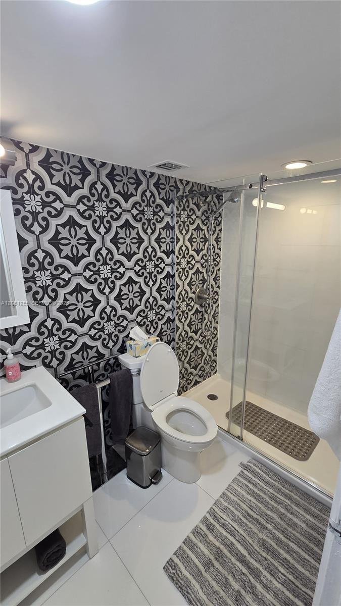 9195 Collins Ave # 406, Surfside FL 33154 photo 5