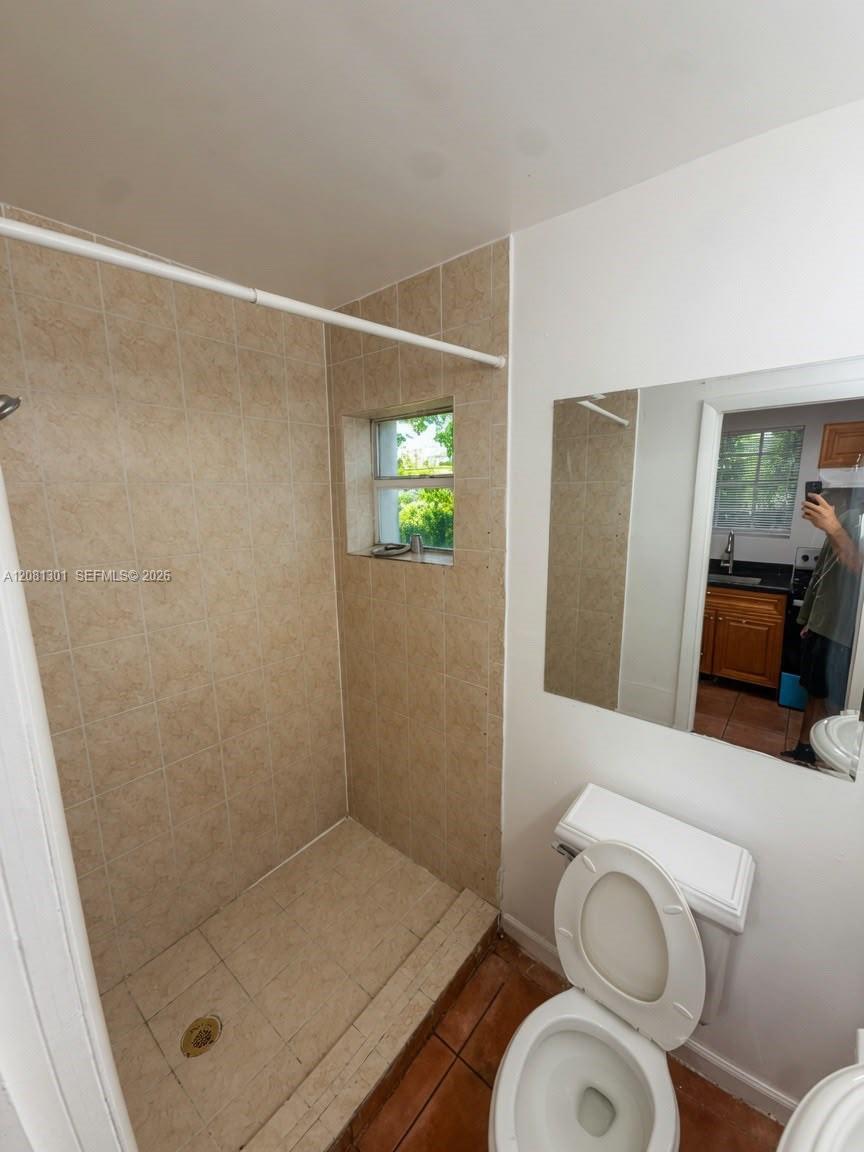 715 NW 116th Ter # B, Miami FL 33168 photo 3