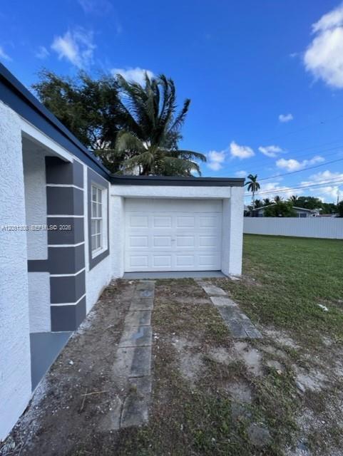 43 Newton Rd # 0, West Park FL 33023 photo 3
