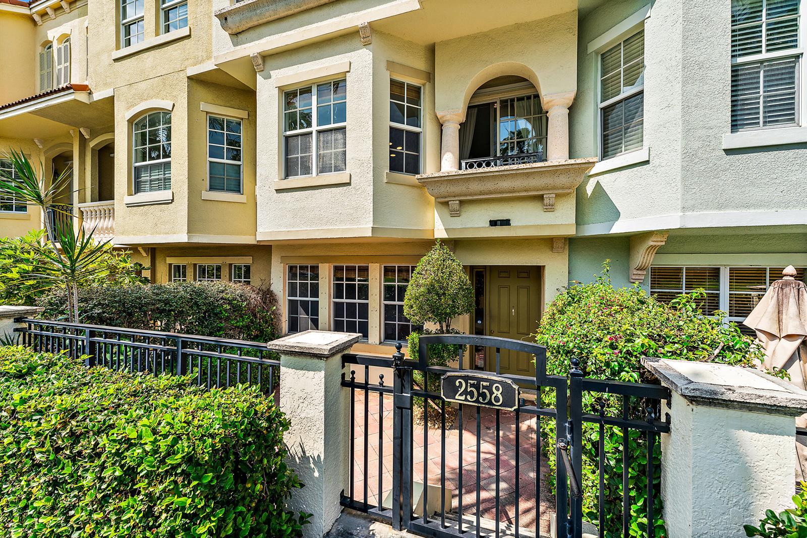 2558 Gardens Parkway, Palm Beach Gardens FL 33410 photo 2