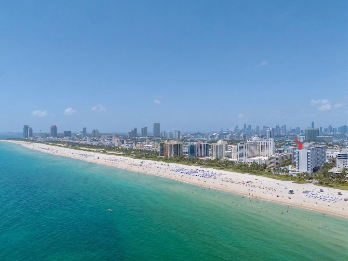 100 Lincoln Road, Miami Beach FL 33139 photo 4