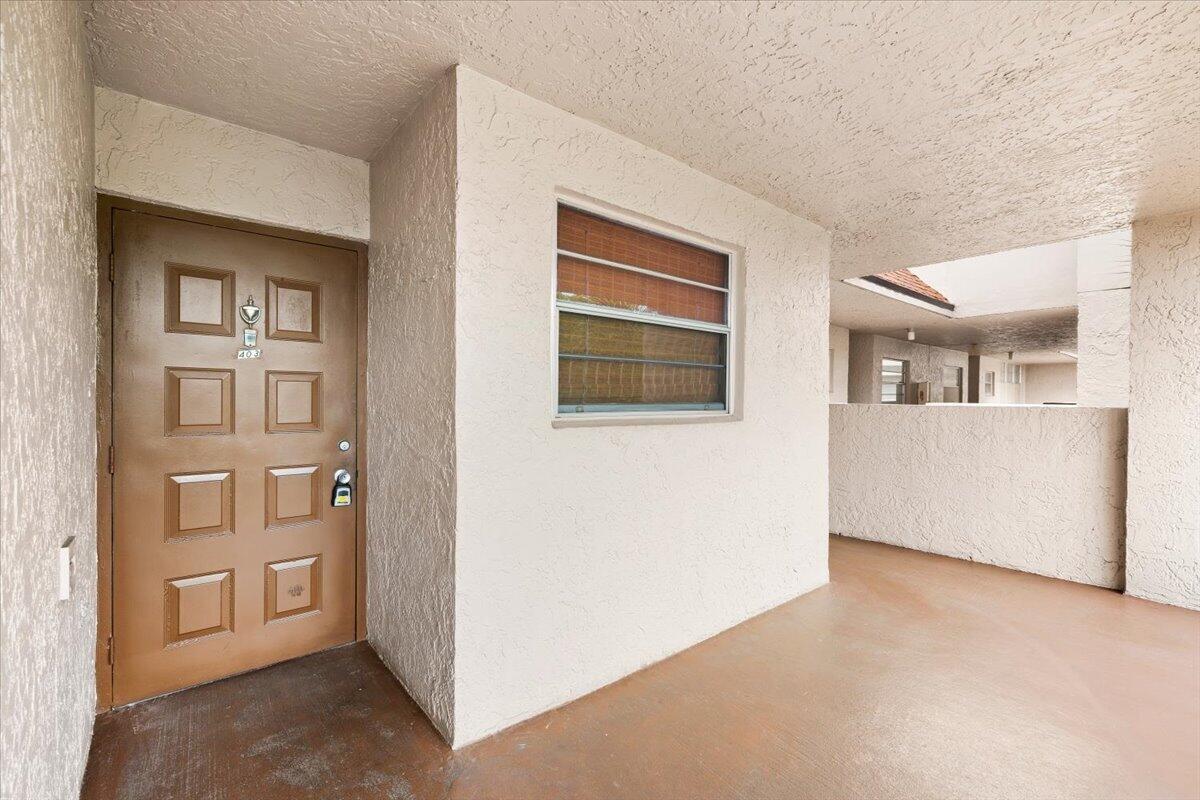 1831 Sabal Palm Drive # 403, Davie FL 33324 photo 3