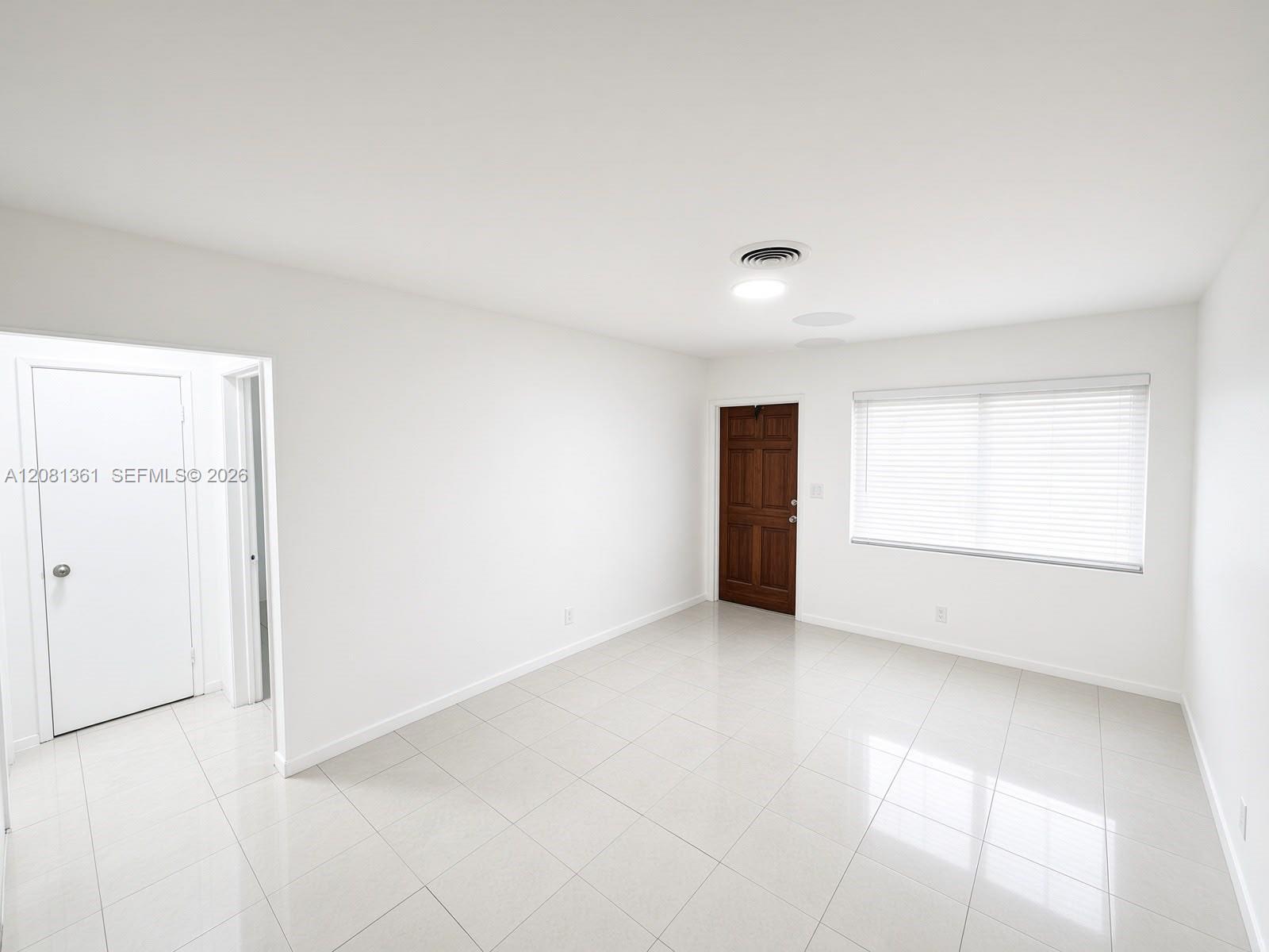 315 NW 32nd St # 315, Oakland Park FL 33309 photo 2