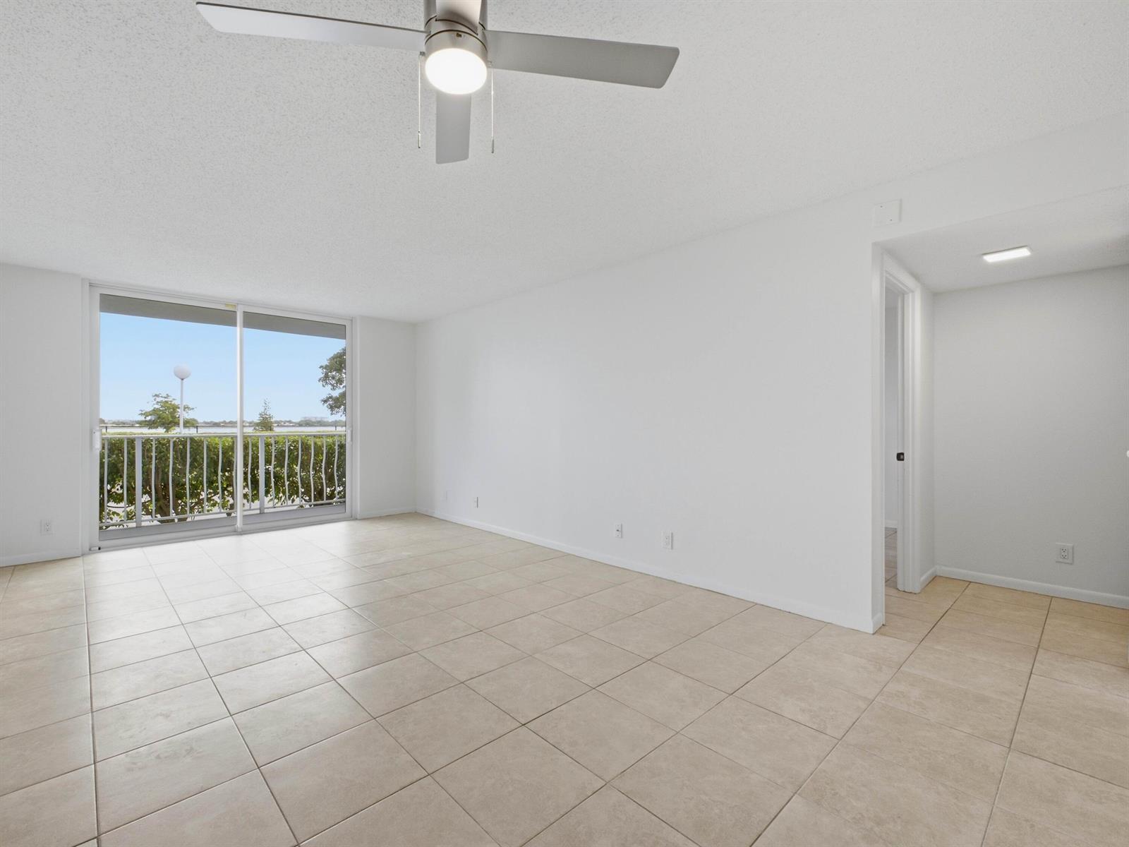 480 Executive Center Drive # 1C, West Palm Beach FL 33401 photo 5