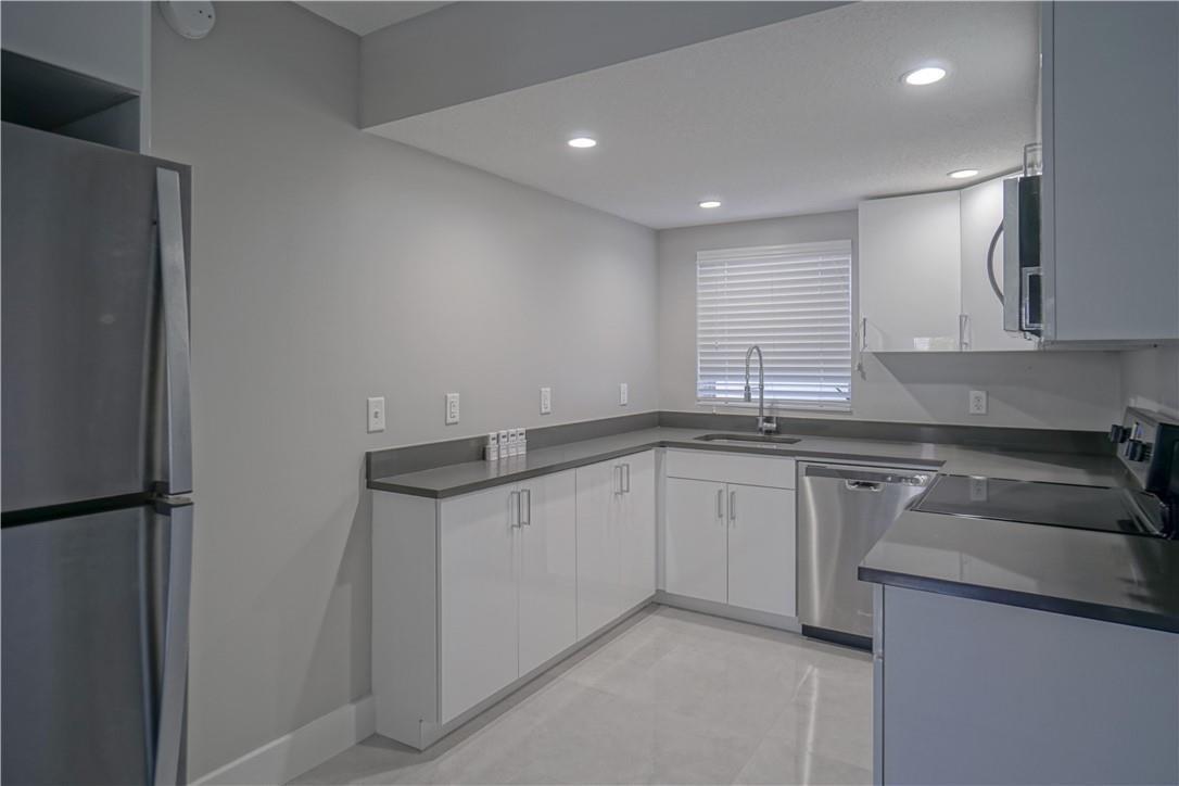 640 NE 7th Avenue # 10, Fort Lauderdale FL 33304 photo 4