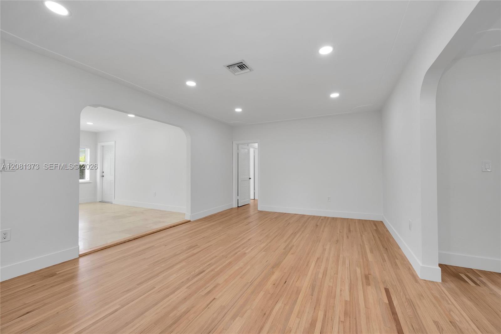 1540 Sarria Ave, Coral Gables FL 33146 photo 4