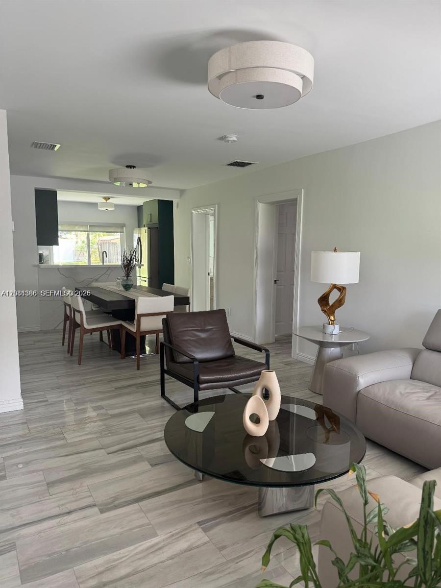 2710 Grant St, Hollywood FL 33020 photo 3