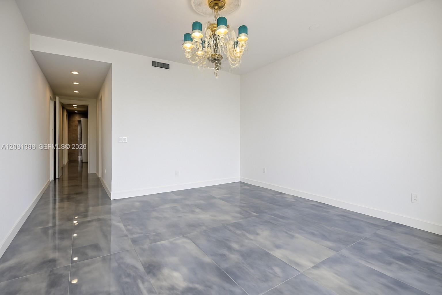 1425 Brickell Ave # 45C, Miami FL 33131 photo 2