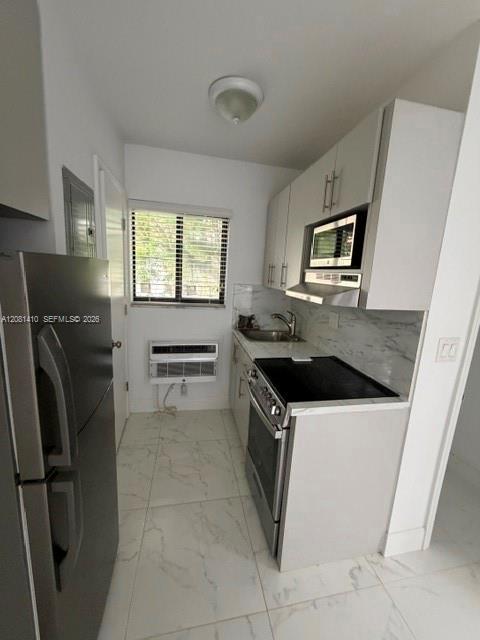625 SW 5th Ave # 10, Miami FL 33130 photo 5