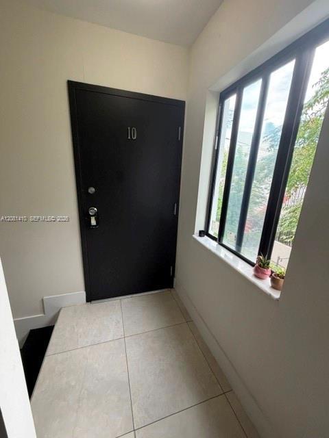 625 SW 5th Ave # 10, Miami FL 33130 photo 4