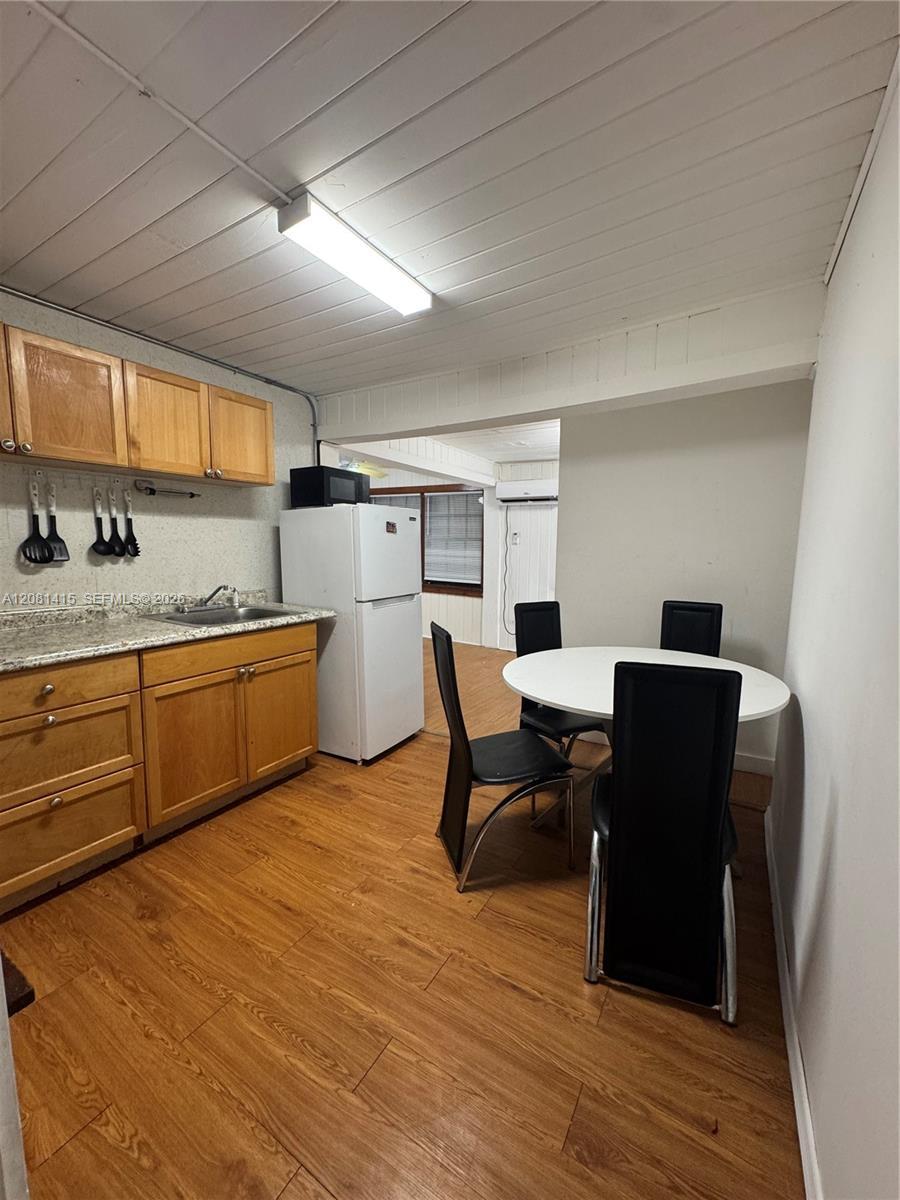 3271 (REAR Studio) NW 15th St, Miami FL 33125 photo 4