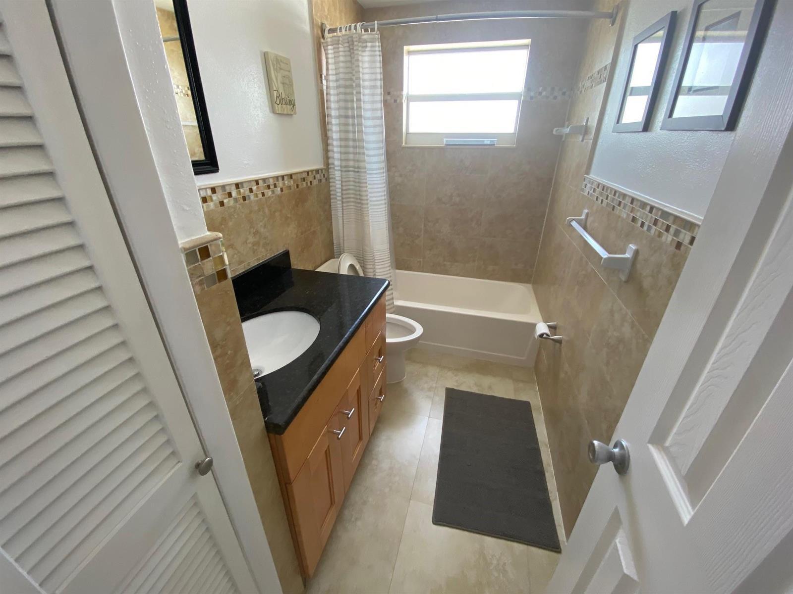 335 COLLINS Avenue # 403, Miami Beach FL 33139 photo 5