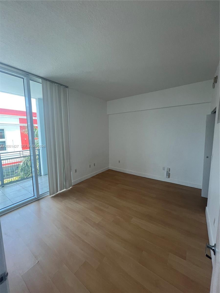 350 NE 24th St # 407, Miami FL 33137 photo 4