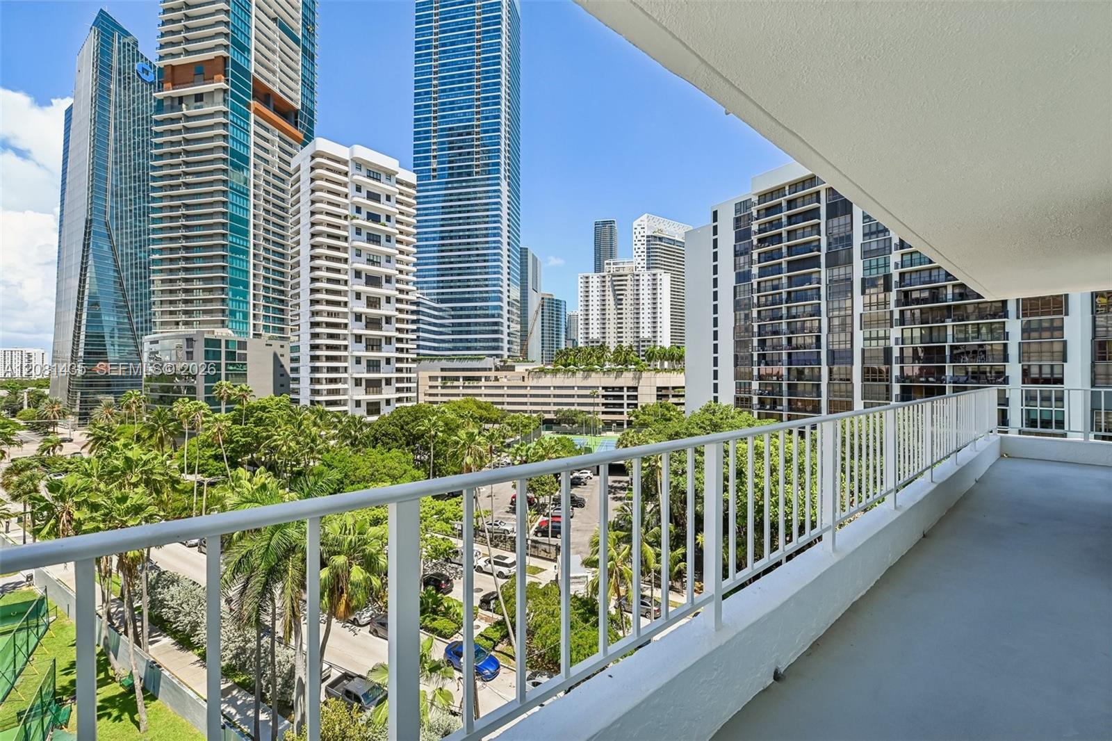200 SE 15th Rd # 9I, Miami FL 33129 photo 5