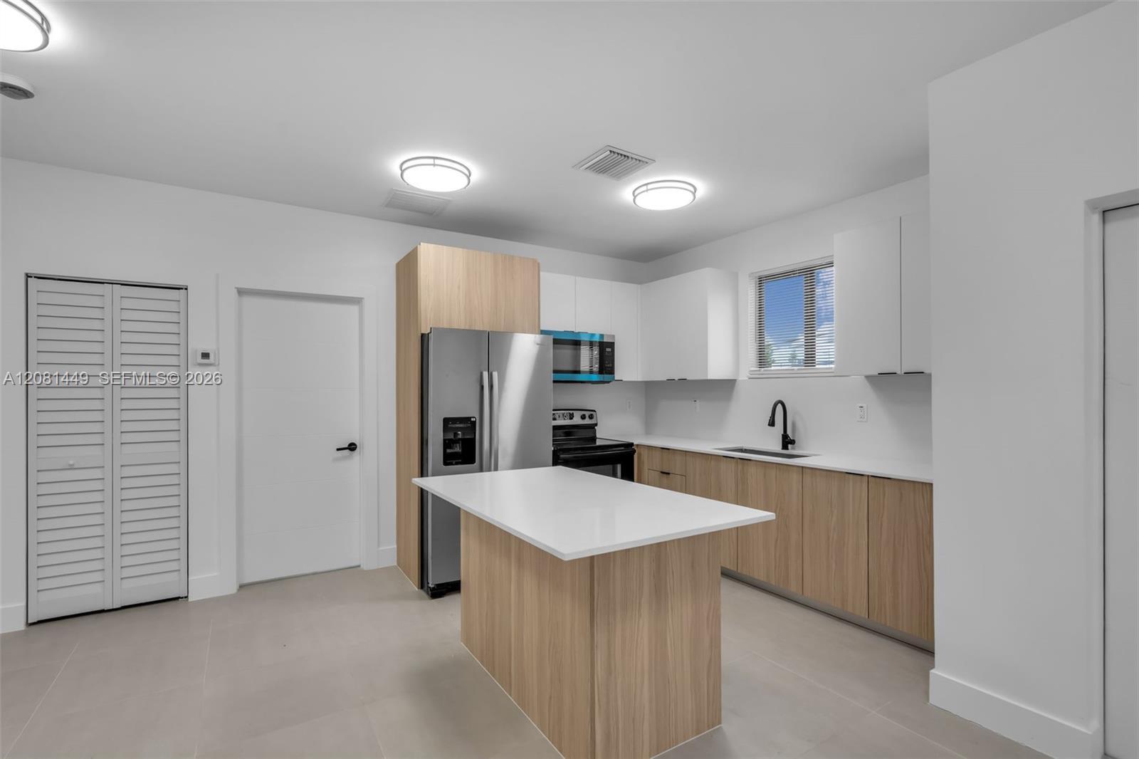6500 NW 21st Ave # 6502, Miami FL 33147 photo 2