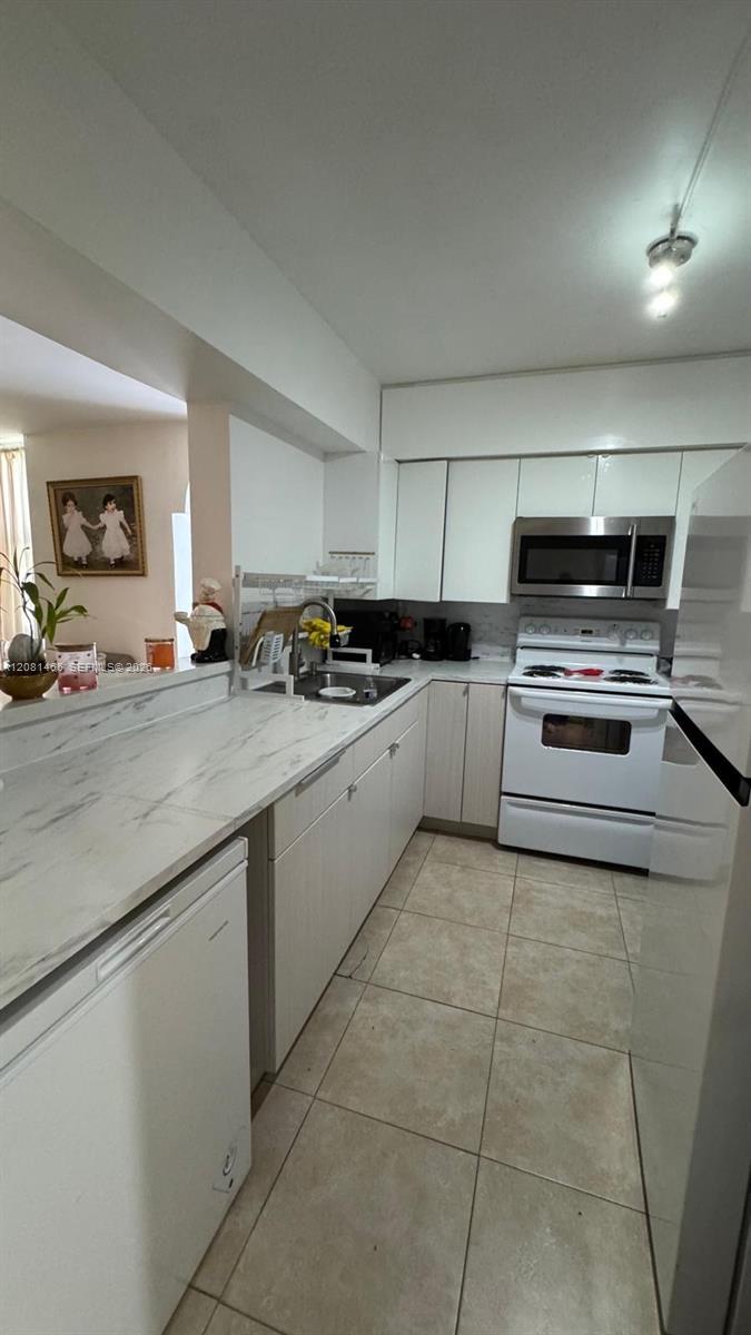 210 172nd St # 144, Sunny Isles Beach FL 33160 photo 3