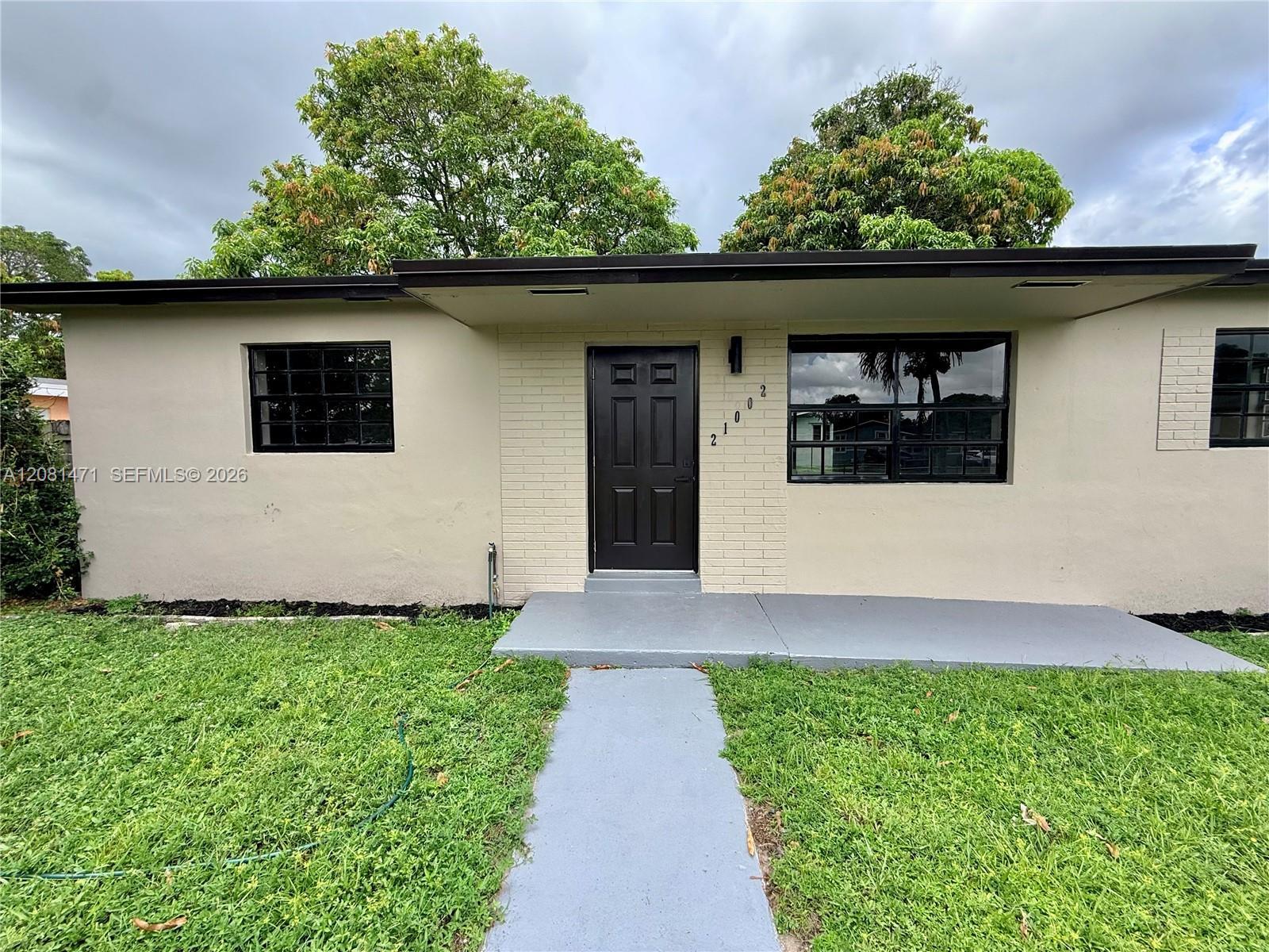 21002 NW 34th Ct, Miami Gardens FL 33056 photo 3
