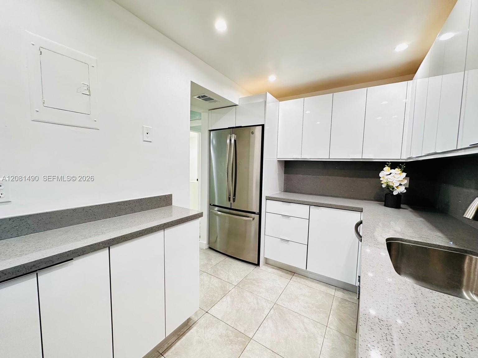 3490 Foxcroft Rd # B208, Miramar FL 33025 photo 5