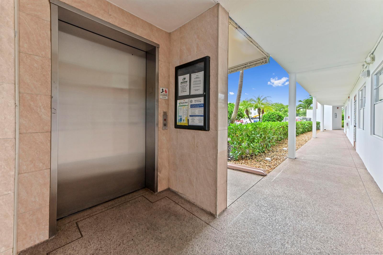 4055 Wolverton C, Boca Raton FL 33434 photo 2