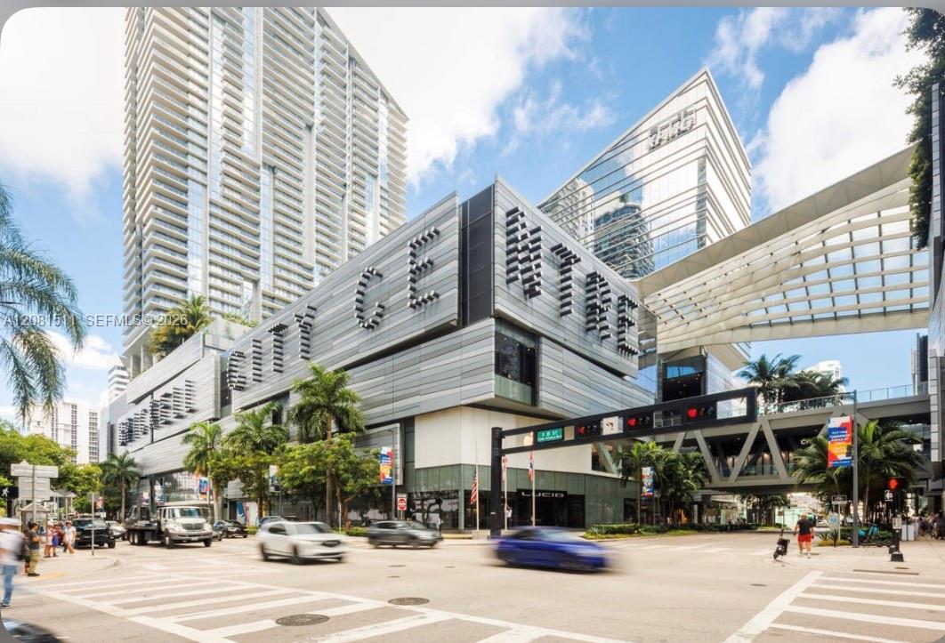 318 SW 4th Ave # 1, Miami FL 33130 photo 2
