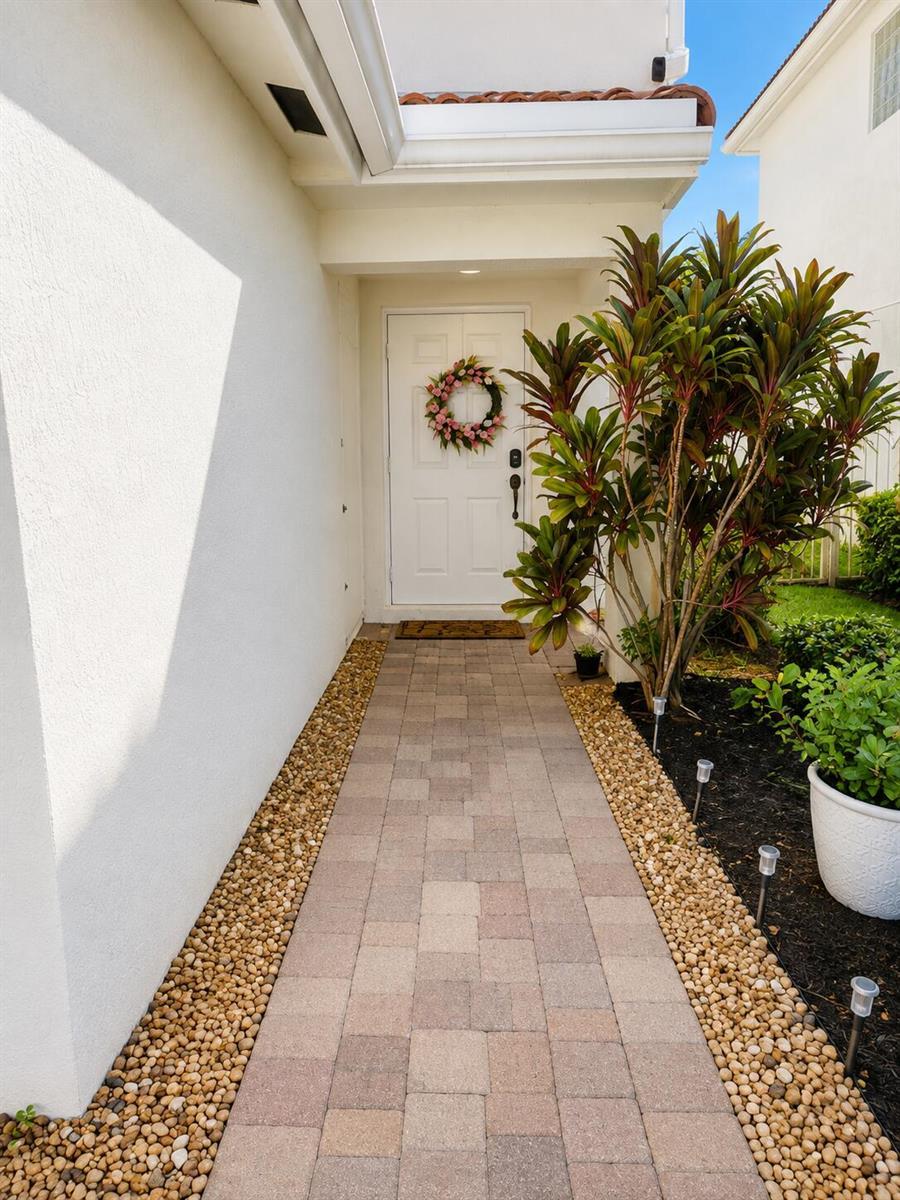 11957 DONLIN Drive, Wellington FL 33414 photo 2