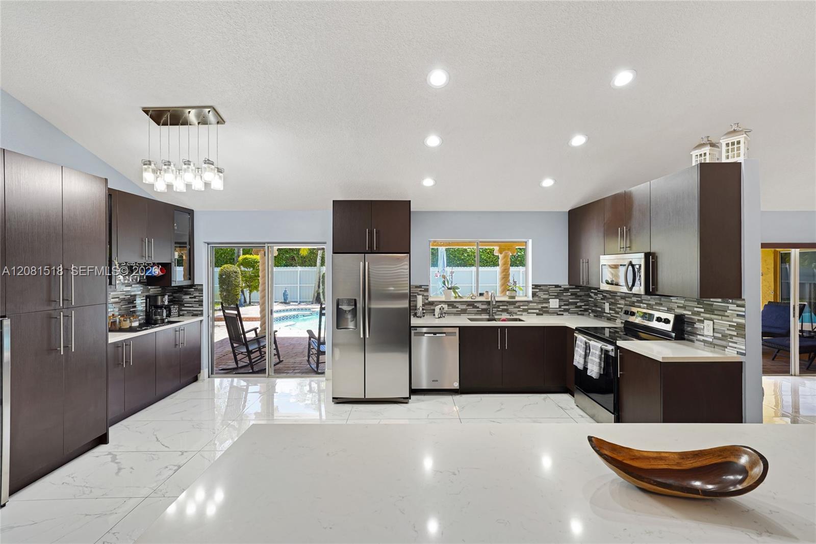 729 NW 161st Ave, Pembroke Pines FL 33028 photo 2