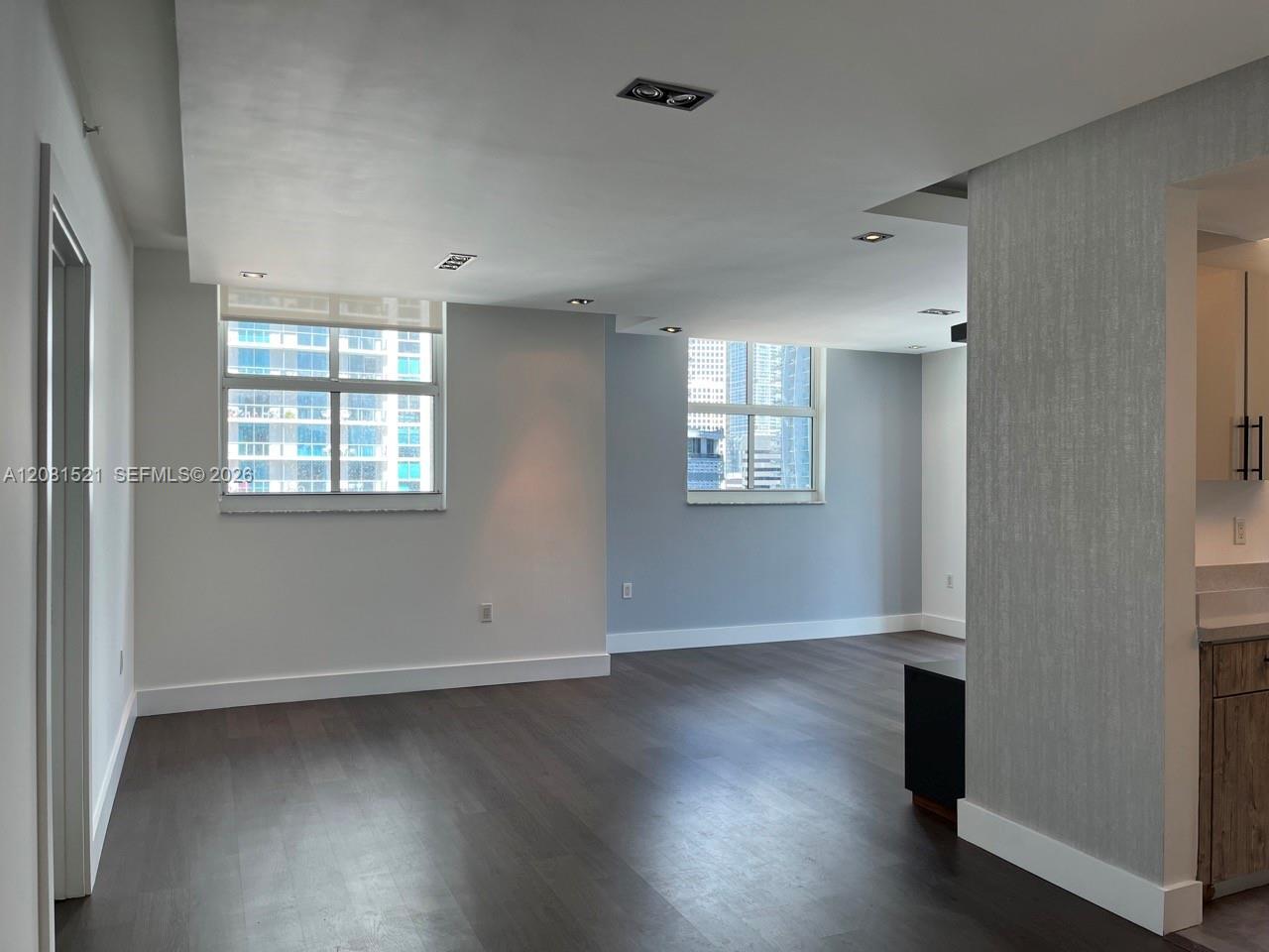 1250 S Miami Ave # 1414, Miami FL 33130 photo 4