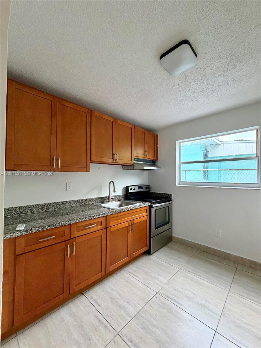 1045 SW 4th St # 2, Miami FL 33130 photo 5